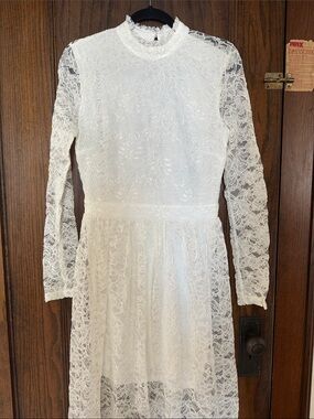 Windsor White Lace Long-Sleeve Midi Dress